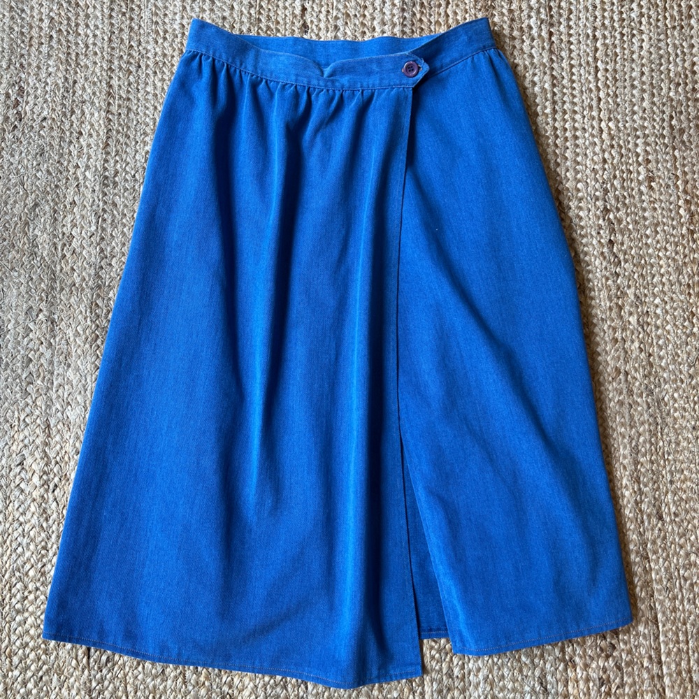 Blue Jean Midi Skirt with Button and Pockets